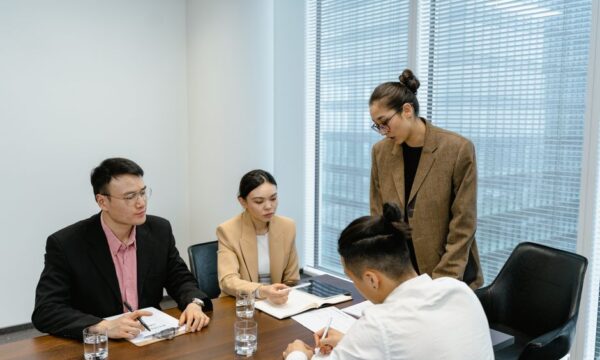 최고의 경영 기관을 찾는 방법