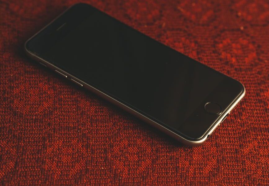 소중한 iPhone을 효과적으로 수리 받으세요