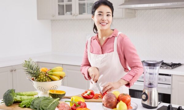 앞치마가 모든 주방에 있어야 하는 이유는 다음과 같습니다.