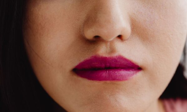 디오에스앤유니크(DOS&YOUNIQUE) 아이캡슐: 혁신적 웰니스의 새로운 지평