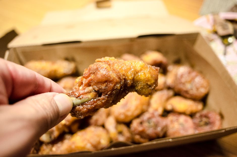 진짜 바삭한 맛으로 맛있는 핫 치킨 레시피를 즐기십시오